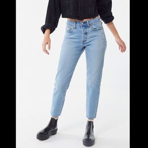 Levi’s Wedgie Fit Ankle Jeans